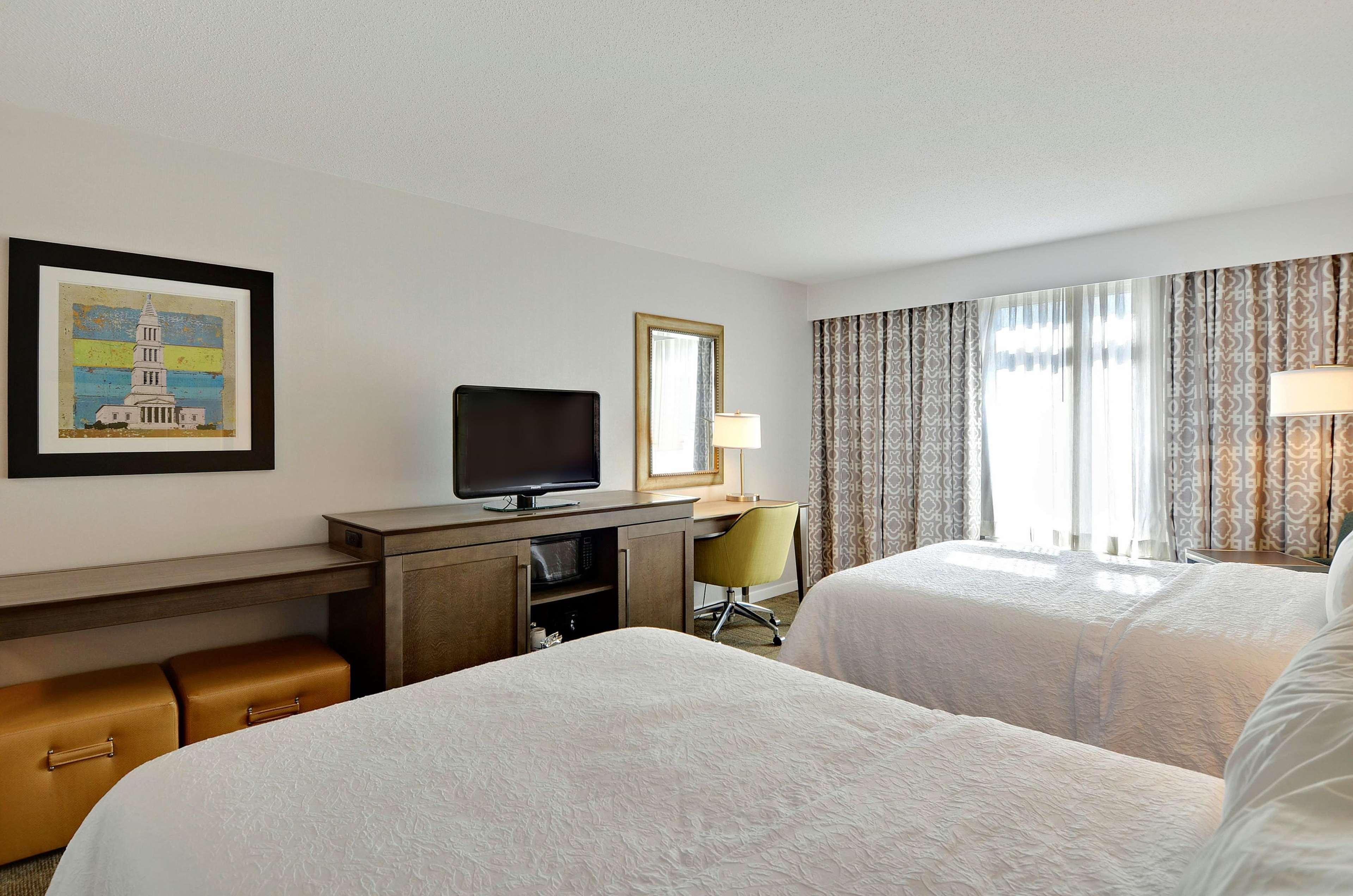 Hampton Inn Alexandria/Old Town Dış mekan fotoğraf