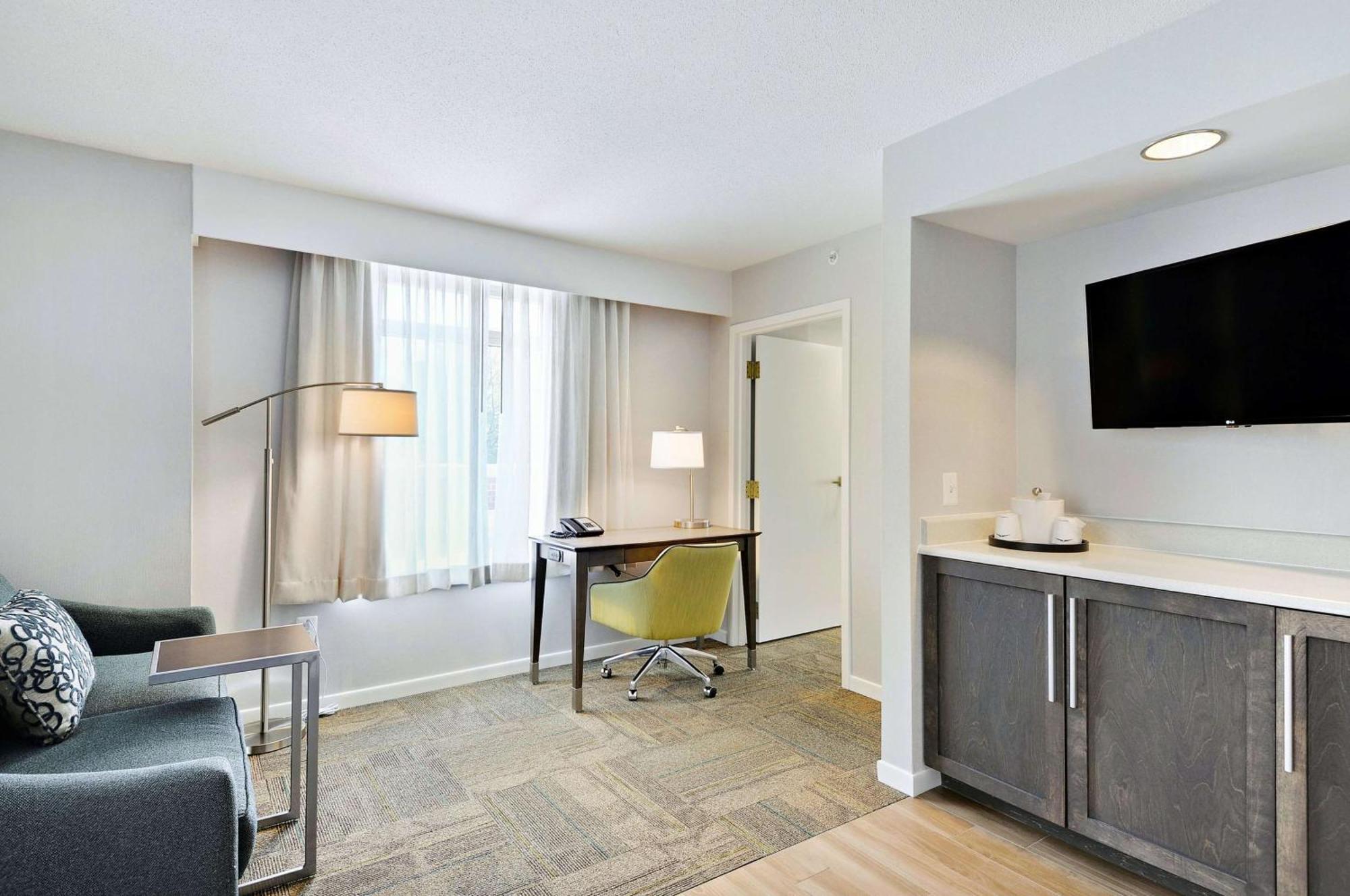 Hampton Inn Alexandria/Old Town Dış mekan fotoğraf