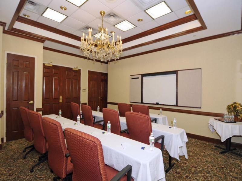 Hampton Inn Alexandria/Old Town Dış mekan fotoğraf